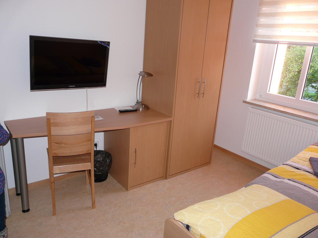Sport Tourist Hostel Weißenfels Habitación foto